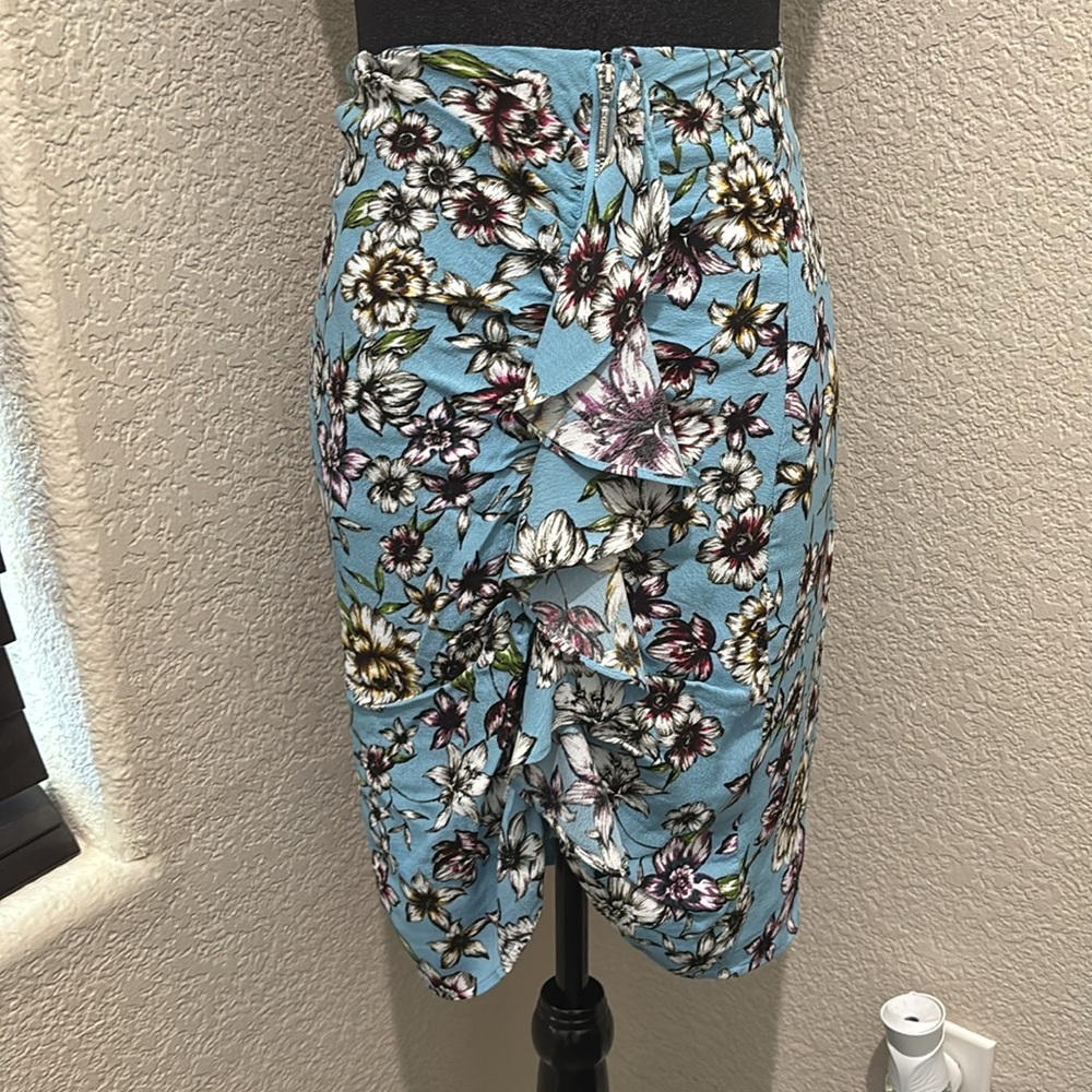 Guess Blue Floral Ruffle Skirt - Picture 4 of 4